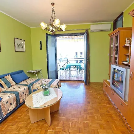 Fuer 5 Personen Ca 80 Qm In Pula, Istrien Istrische Riviera Apartment *